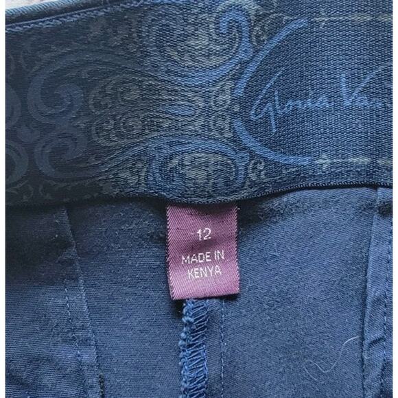 Gloria Vanderbilt Shorts Missy Size 12 Women's Bermuda Pockets Navy - Picture 9 of 9